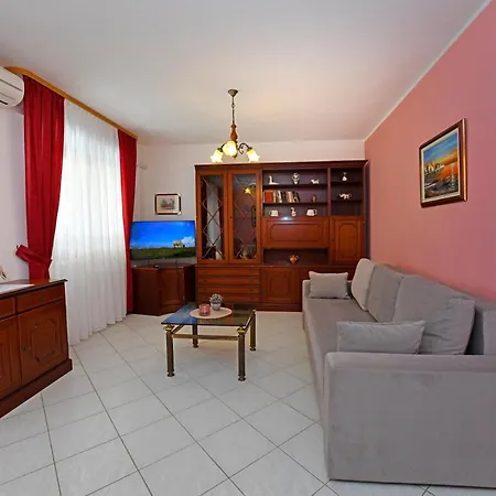 Apartments Jasmina Porec Esterno foto